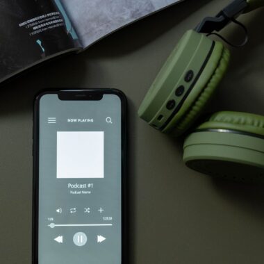 Kontrolní seznam pro spuštění podcastu