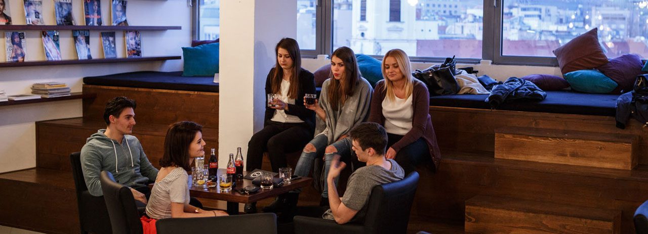 Tým Refresheru používající LiveAgent